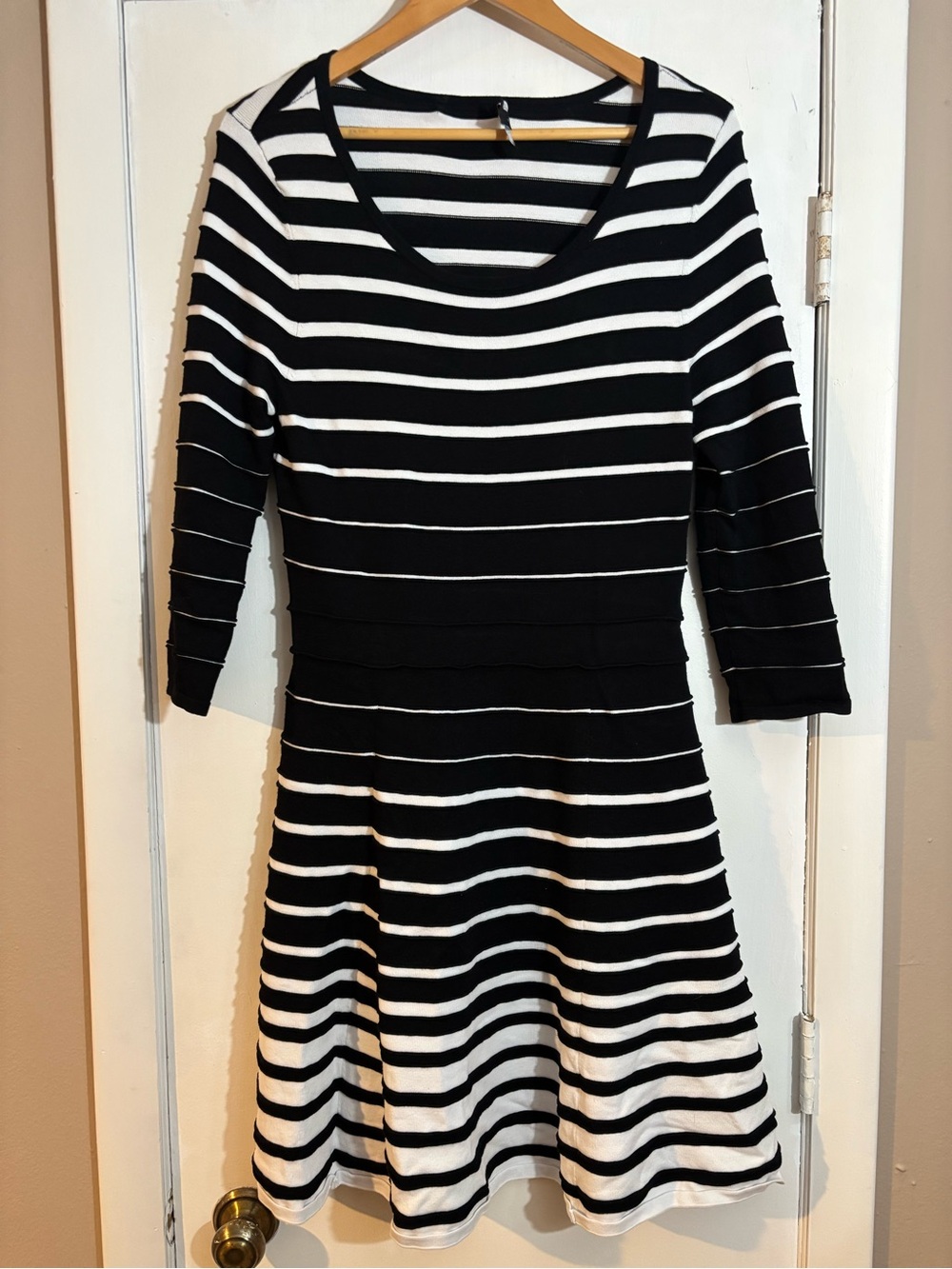 41 Hawthorn black and white stripes 3/4 sleeve dress